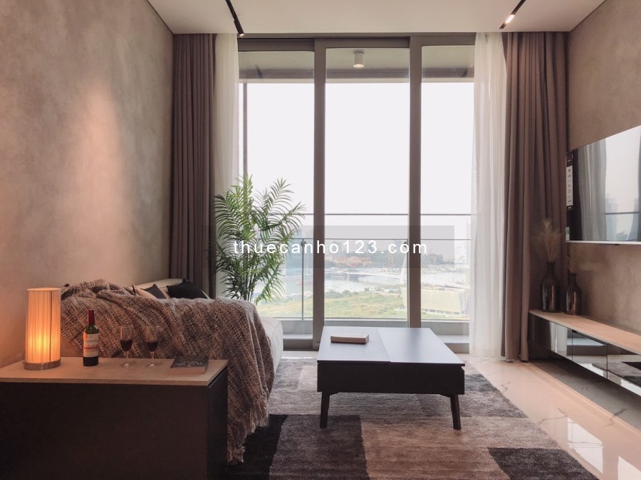 Khai xuân với căn hộ đẹp, 2PN, Full NT, 1800$ bao phí, Empire City