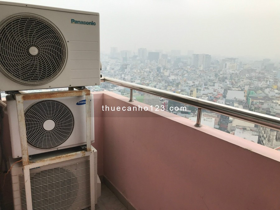 Cho thuê nhanh căn hộ cao cấp Scres Q3 90m2, 3pn, nhà đẹp, ĐĐNT, giá 11tr8. Liên hệ: 0384015896