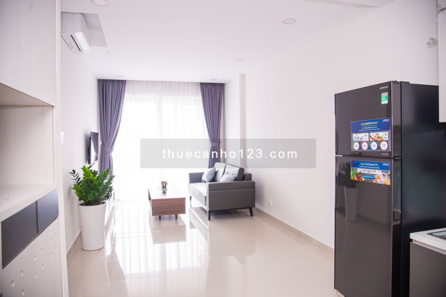 Cho thuê căn hộ Golden Mansion 119 Phổ Quang, 2PN full nội thất sáng đẹp như hình. LH 0979 809060