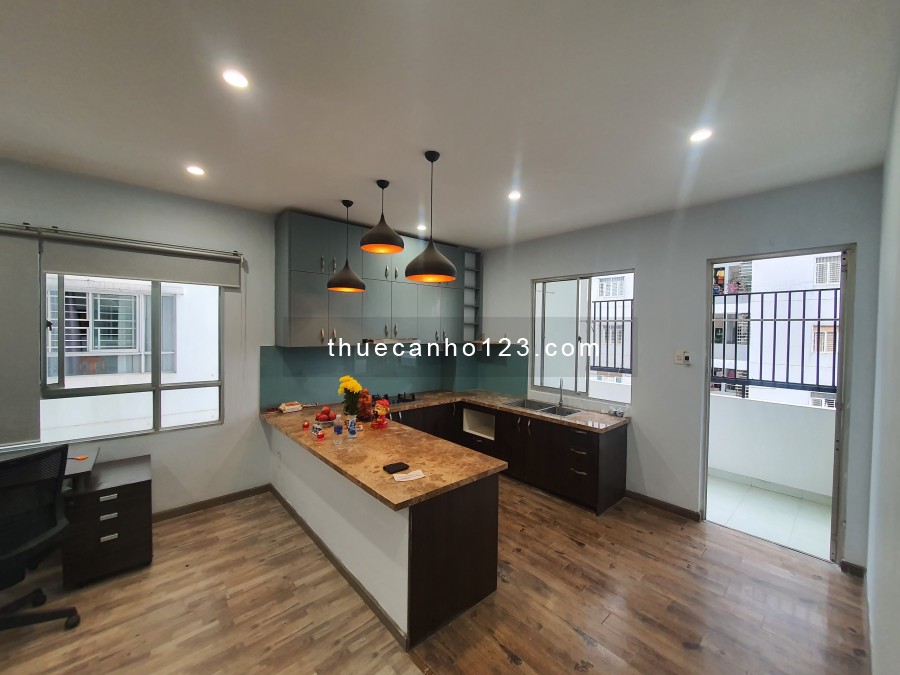 Cho thuê căn hộ chung cư Him Lam Nam Khánh Quận 8 dt 98m, 2 Phòng ngủ, có ít nội thất