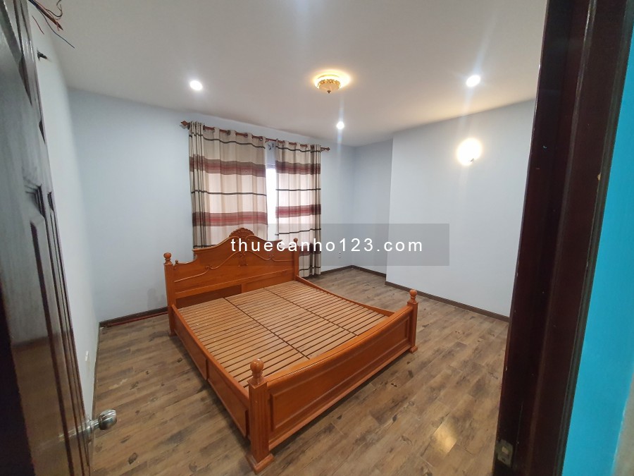 Cho thuê căn hộ chung cư Him Lam Nam Khánh Quận 8 dt 98m, 2 Phòng ngủ, có ít nội thất