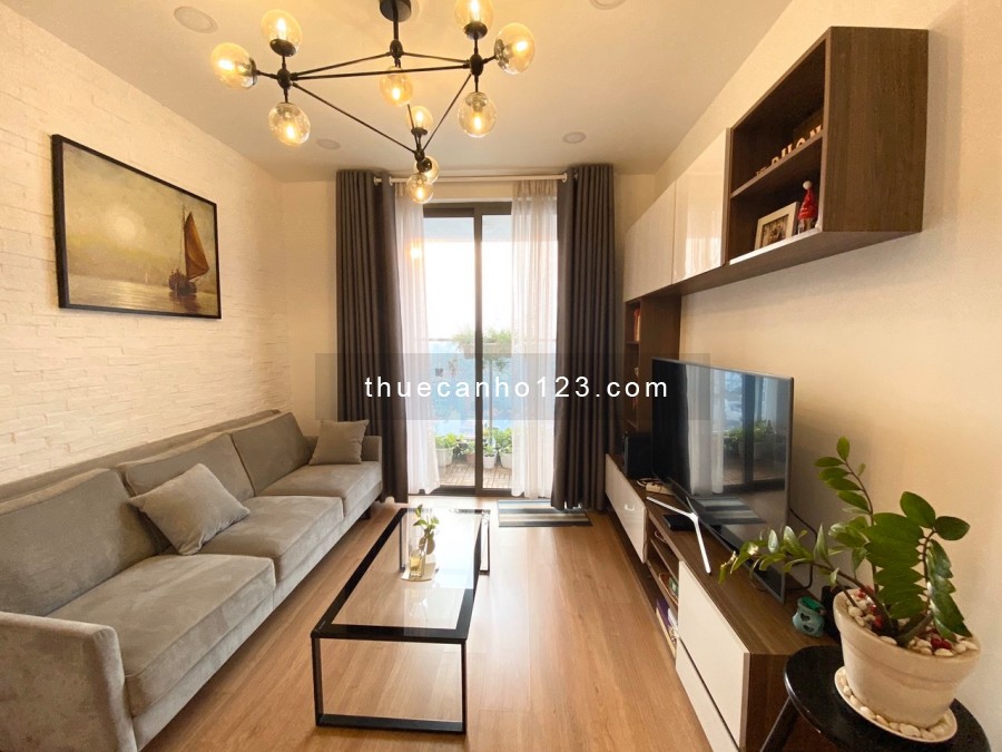 Chỉ còn 16tr/th căn hộ Kingston Residence/2pn. Nội thất cao cấp như hình. Tel Ms Xinh 0979 809060