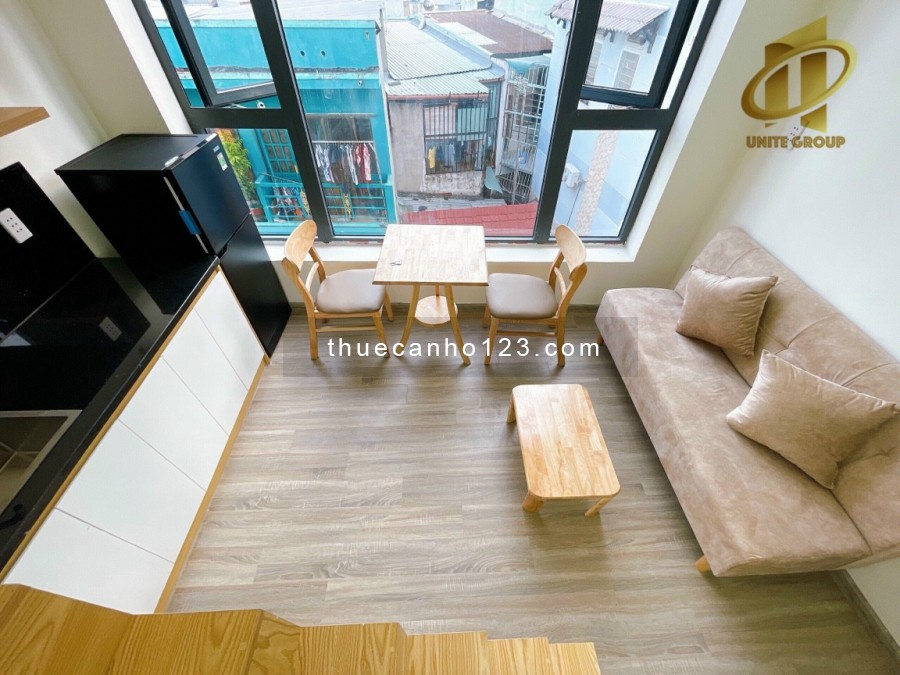 Duplex sang chảnh ngắm hoàng hôn ngay ban công nhà