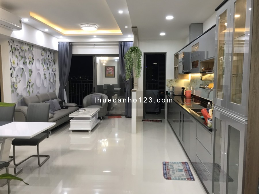 Cho thuê căn hộ 3PN full nội thất đẹp The Sun Avenue, Q2