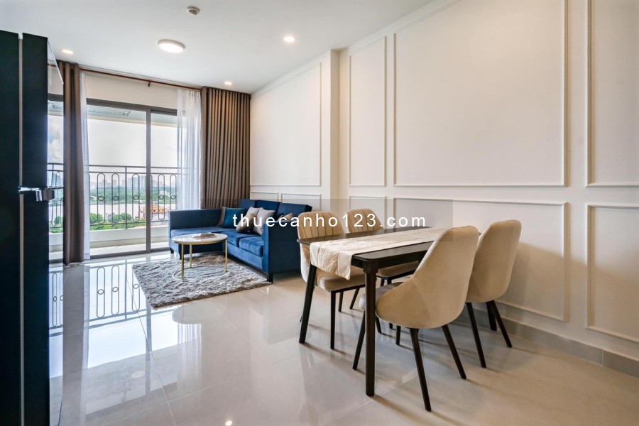 Cho thuê căn hộ Saigon Royal, Quận 4, 2pn 2wc 88m2, view Bitexco, nhà đẹp giá 18tr/th