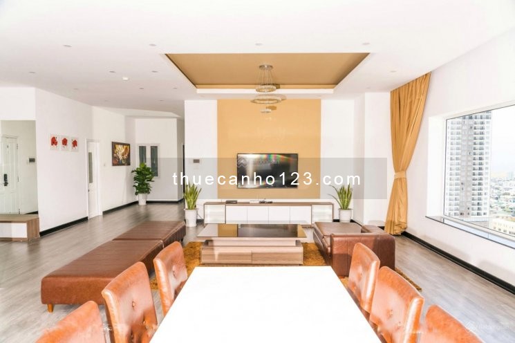 Cho thuê căn hộ Đà Nẵng Plaza, căn Penthouse, 320m2, 4PN, view toàn thành phố, 34.2 triệu/tháng