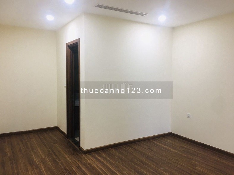 Cần cho thuê căn hộ chung cư Golden West Thanh Xuân 3PN, giá rẻ 0976.215.450