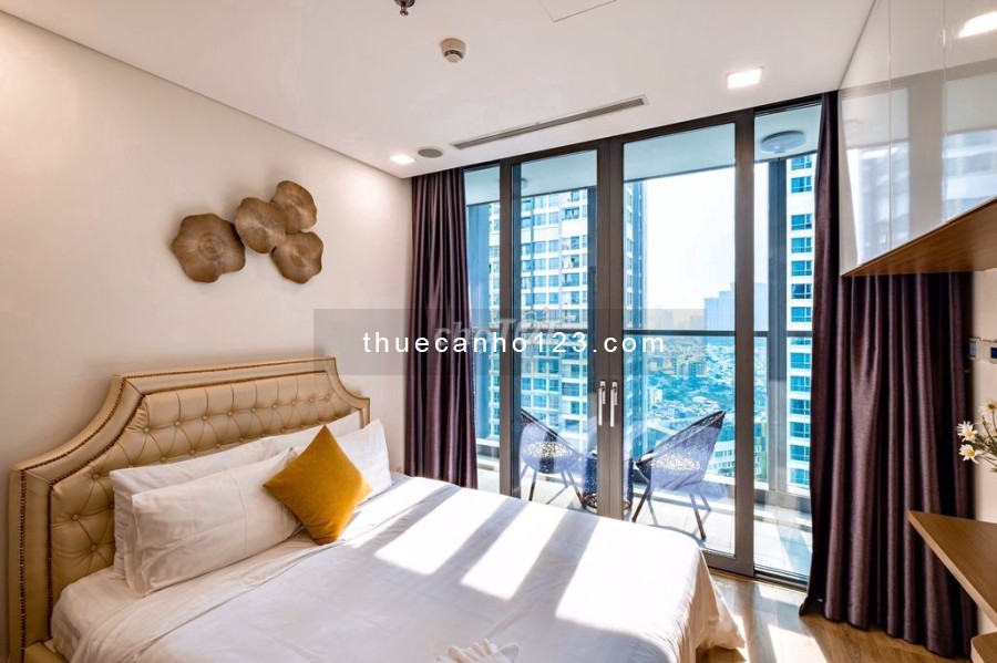 Trống cho thuê căn hộ 2PN 88m2 ban công chung cư Vinhomes Central Park giá rẻ 15,5 tr/th