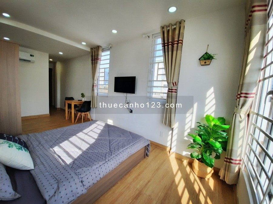 Siêu phẩm tràn đầy ánh sáng tự nhiên, Full nội thất gần Bệnh viện Từ Dũ Q3 giáp Q1