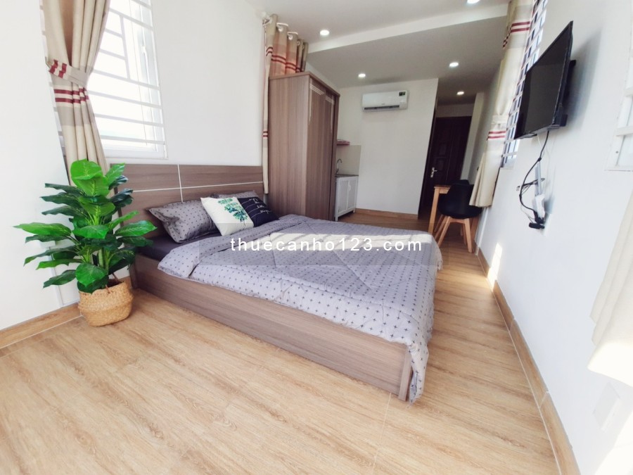 Siêu phẩm tràn đầy ánh sáng tự nhiên, Full nội thất gần Bệnh viện Từ Dũ Q3 giáp Q1