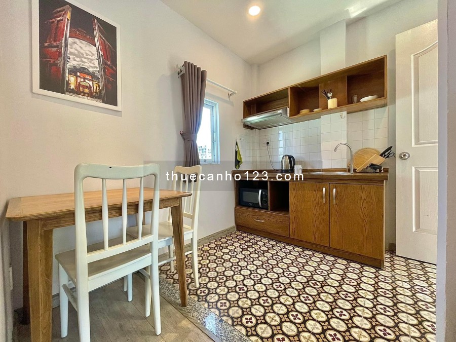 Cho thuê studio full nội thất ban công ngay quận 1