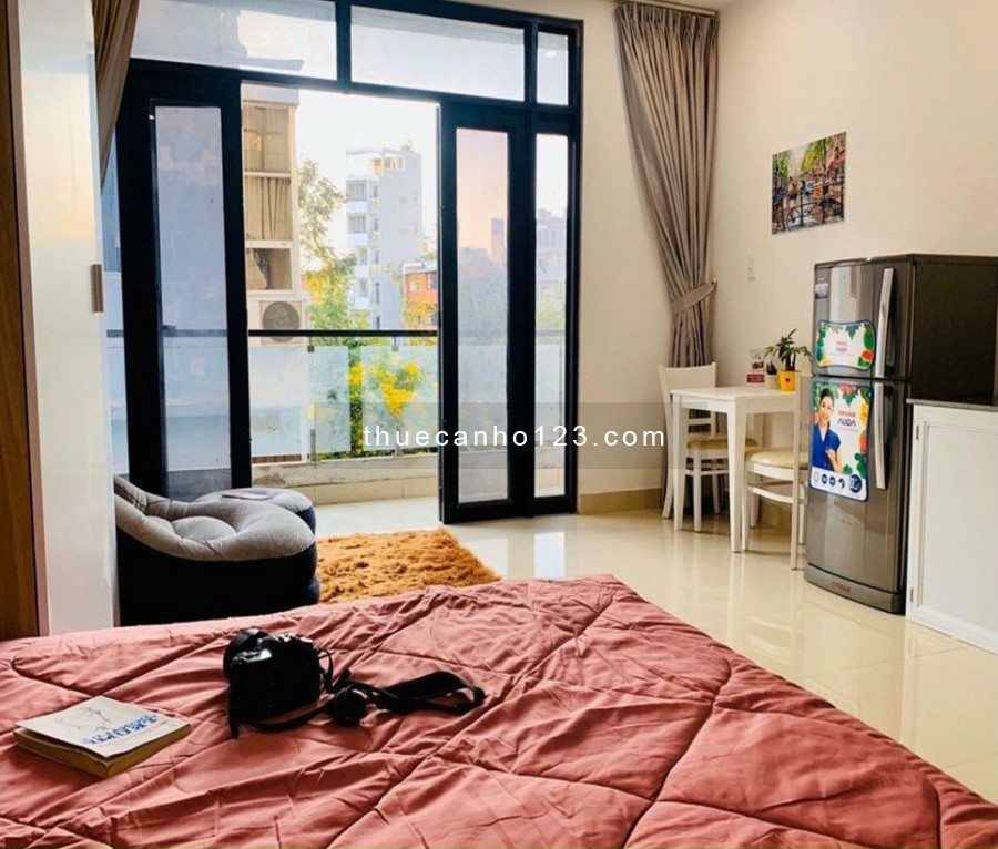 Nhanh nhanh chốt ngay Phòng ban công ngay trung tâm Quận 3, Giá siêu hạt dẽ