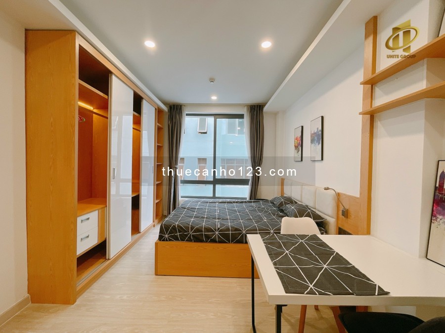 Căn hộ full dịch vụ cao cấp có 1 0 3 tại Quận 1