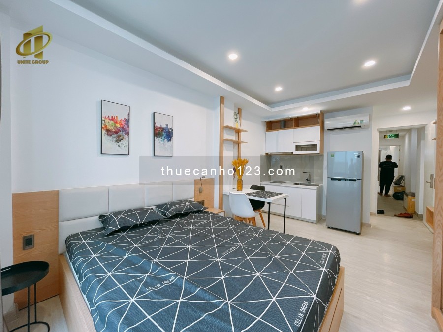 Căn hộ full dịch vụ cao cấp có 1 0 3 tại Quận 1