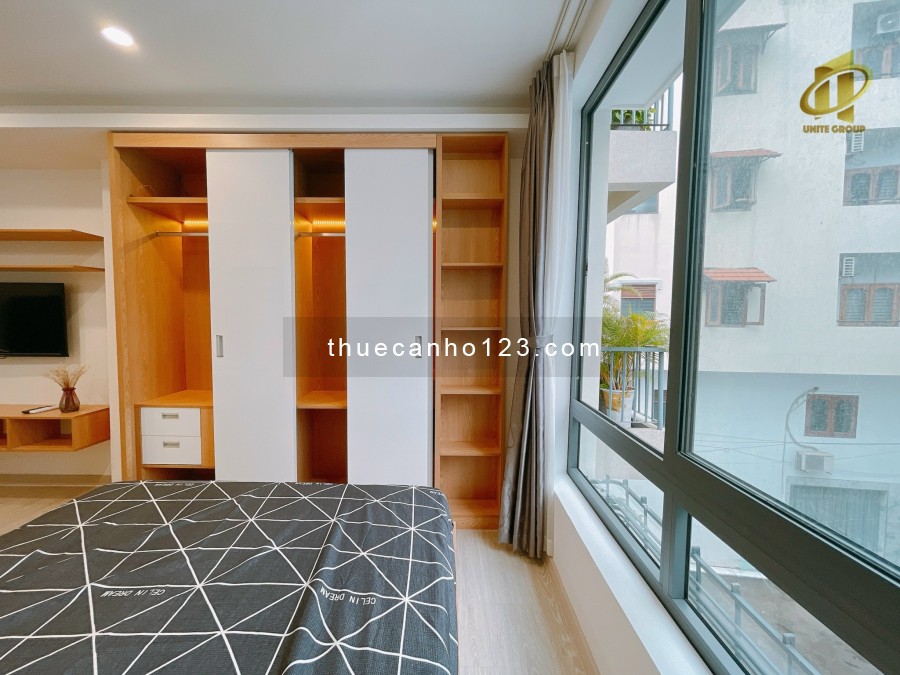 Căn hộ full dịch vụ cao cấp có 1 0 3 tại Quận 1