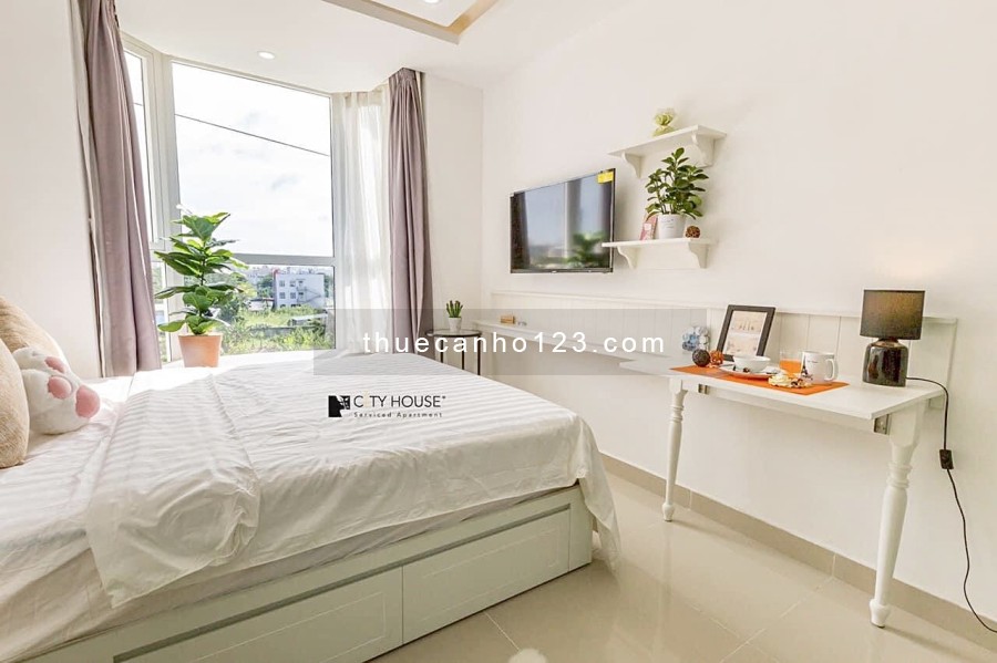 Studio cửa sổ thoáng view hồ bơi gần Big C PMH Crescent Mall 039.900.8879