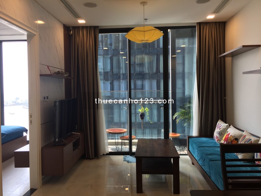 Giới thượng lưu thì Ở Vinhomes Golden River Bason 2PN 79m2 Full NT - 22tr/tháng