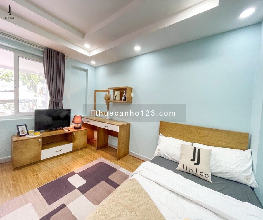 Studio full nội thất vòng xoay Trung Sơn