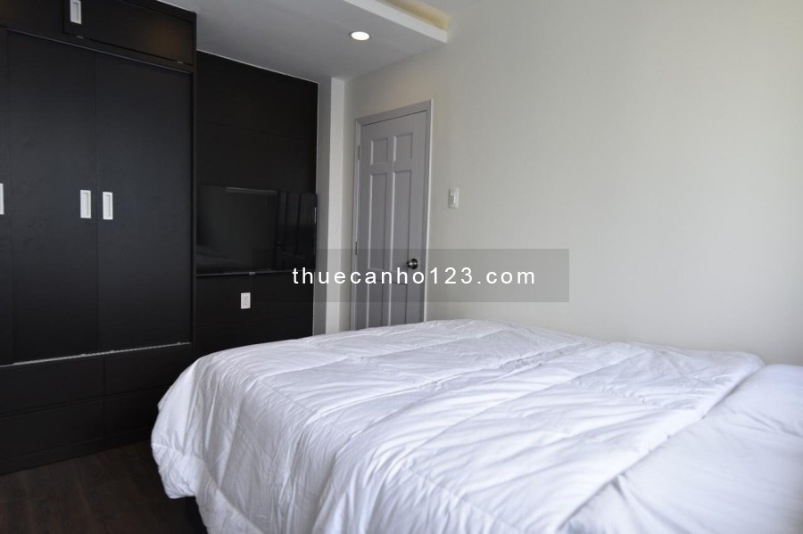 CHDV CAO CẤP Quận 3 máy giặt riêng, 1 Phòng ngủ, ban công view đẹp, 42m2 Nguyễn Thông