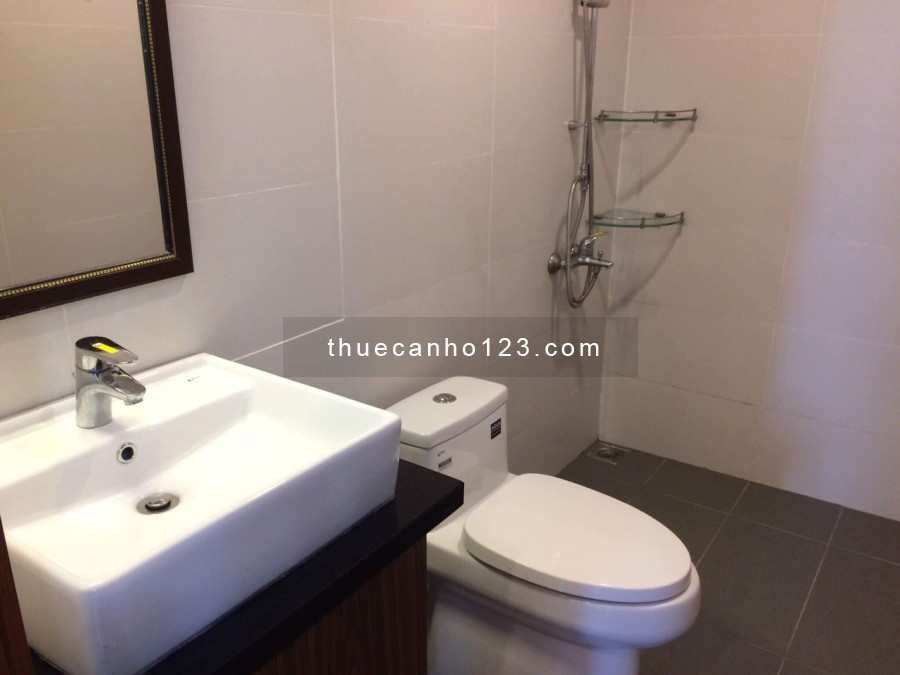 Thuê căn hộ Kingston Residence 2 phòng ngủ /2WC view hồ bơi full tiện nghi 16 Triệu Tel 0942811343