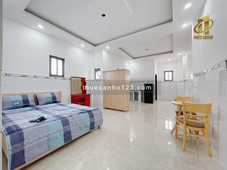 Giá hạt dẻ. Với CHDV tại Tân Quy. Q7. Gần Lotte. Cầu Phú Mỹ. Cửa sổ, ban công