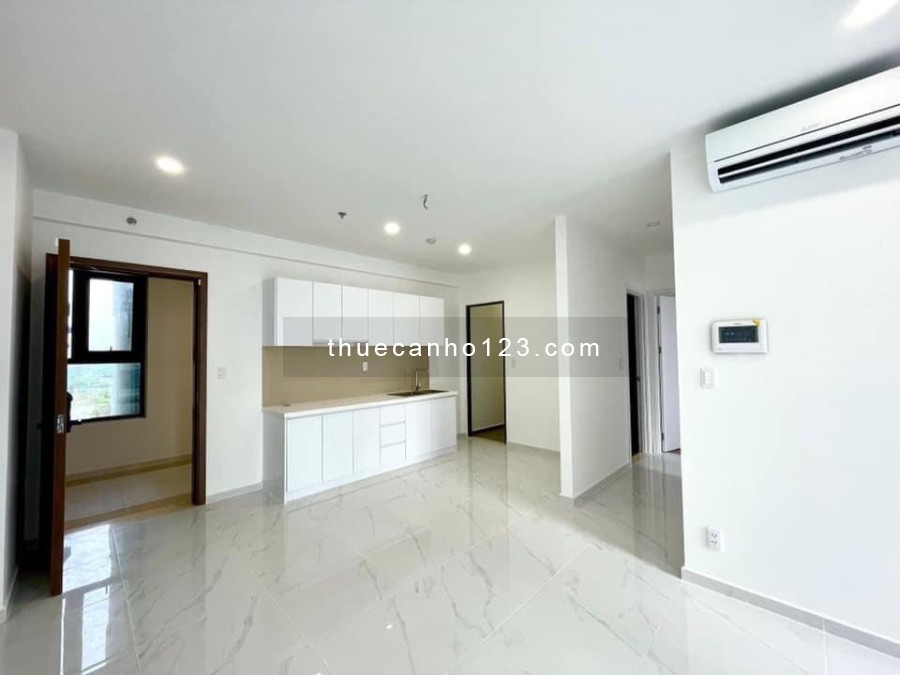 Chính chủ cho thuê căn hộ Dlusso Diện tích 69m2 2PN 2WC view Quận 1 Dương 0906388825