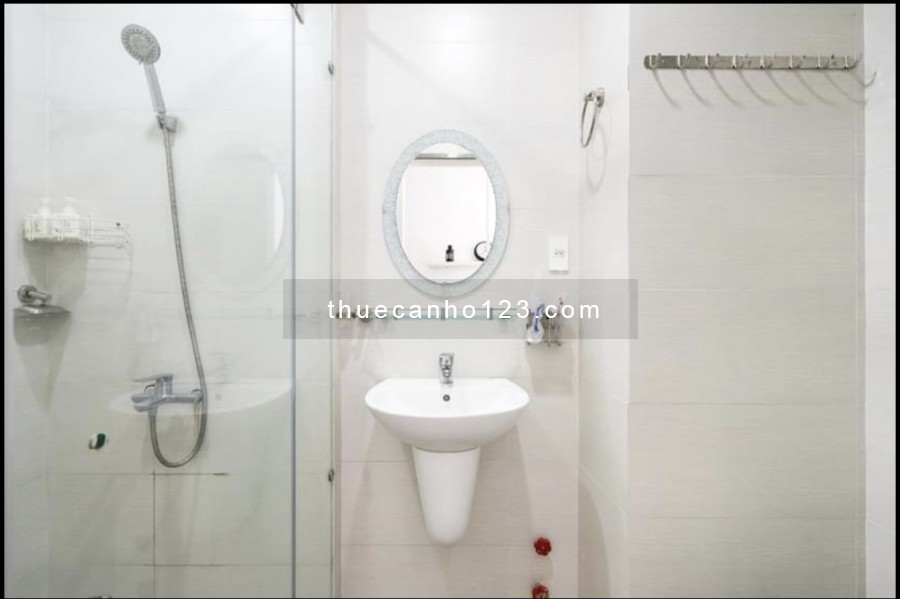 Căn Hộ Full Nội Thất Ban Công, Cửa Sổ Lớn Gần Đh TĐT, Vivo, Lotte Mart