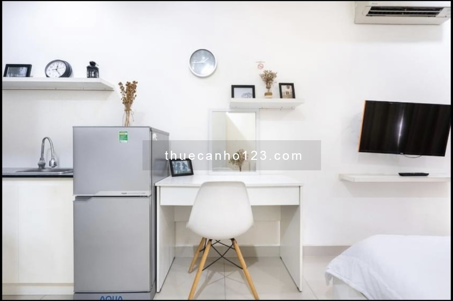 Căn Hộ Full Nội Thất Ban Công, Cửa Sổ Lớn Gần Đh TĐT, Vivo, Lotte Mart