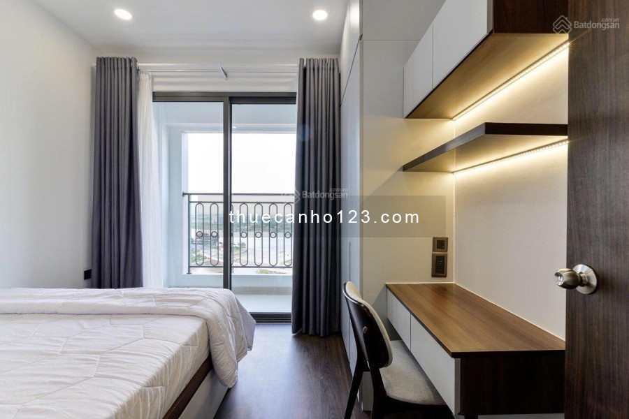 Cho thuê căn hộ 102M2, 2PN/2WC, Nội thất cơ bản tại Him Lam Quận 6. LH/0902.685.071.