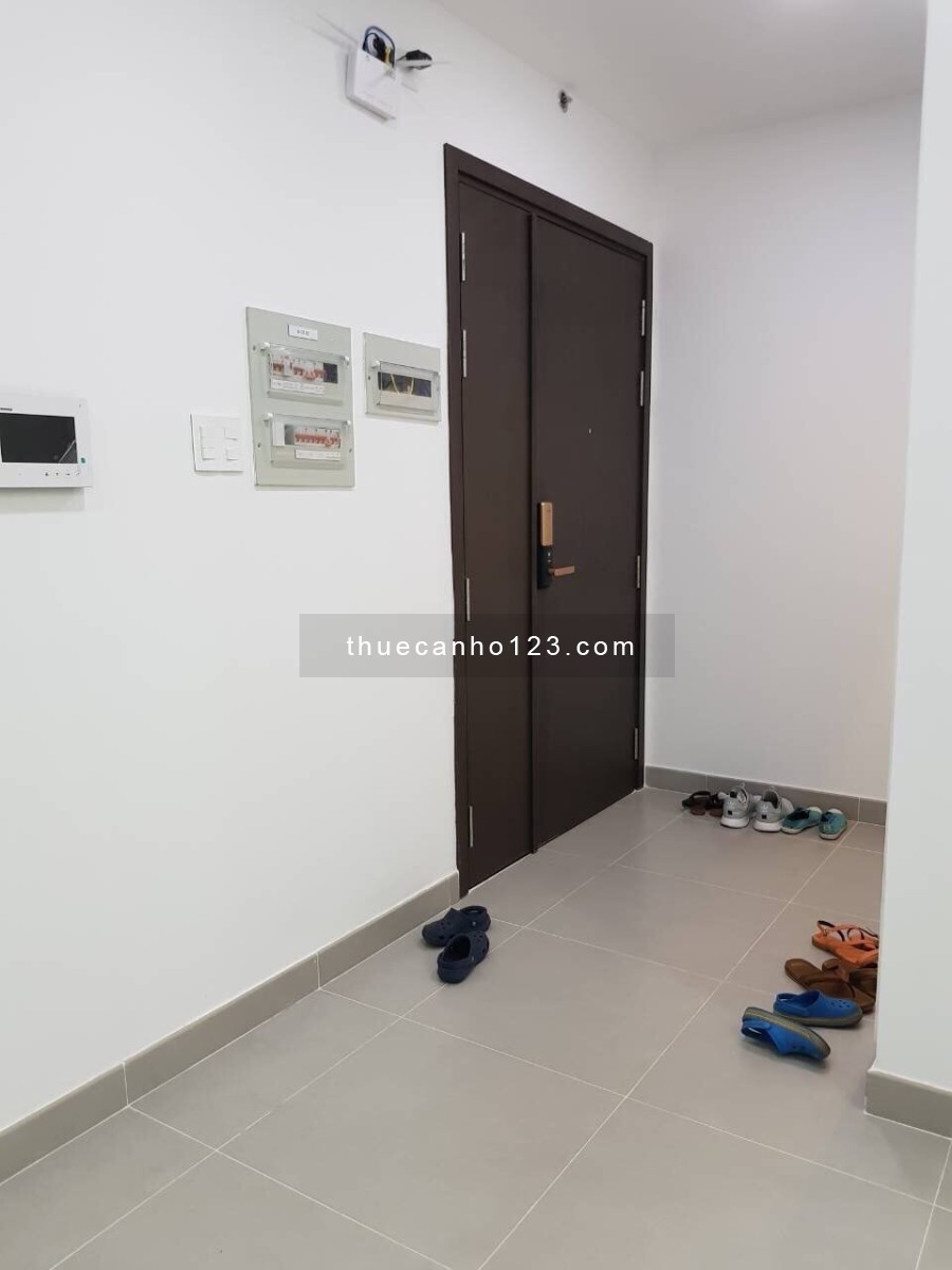 Căn hộ cao cấp Kingston Residence cho thuê / 3PN-2WC / Đầy đủ tiện nghi / Call me 0979809060