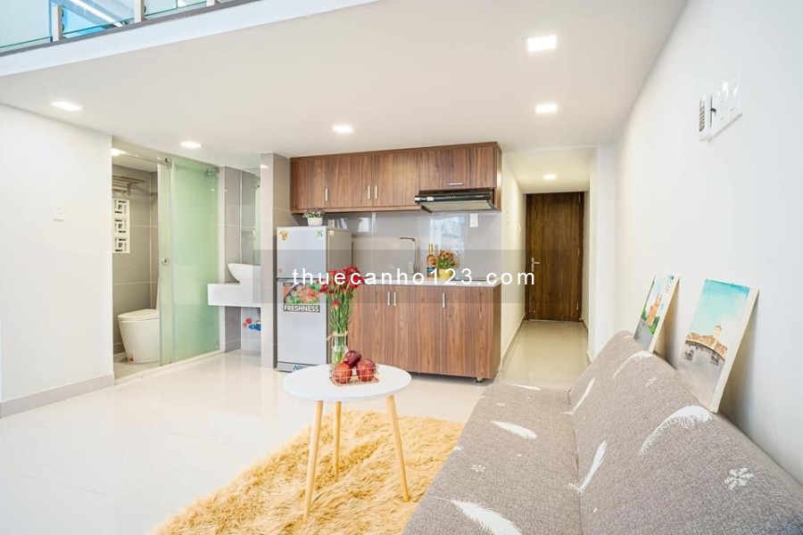 Duplex-Studio Ban công,cửa sổ kế bên Phú Mỹ Hưng, Crescent Mall, Vivo Q7