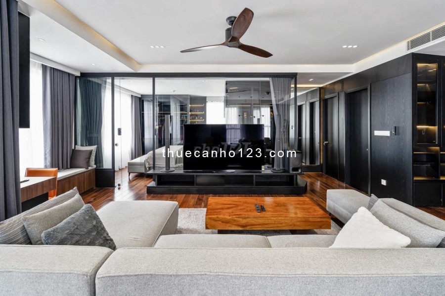 Cho thuê căn hộ cao cấp 4PN cc Vinhomes Central Park Bình Thạnh giá rẻ 30 tr/th - lh 0898495508