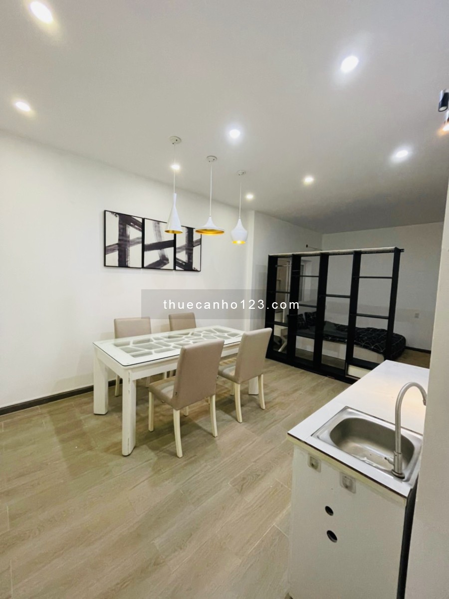 Căn hộ studio cửa sổ, ban công, full nội thất cao cấp, rộng 45-50m2, gần chùa Vĩnh Nghiêm