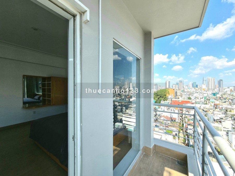 Căn hộ Studio FULL nội thất cao cấp ban công thoáng mát ngay Quận 1