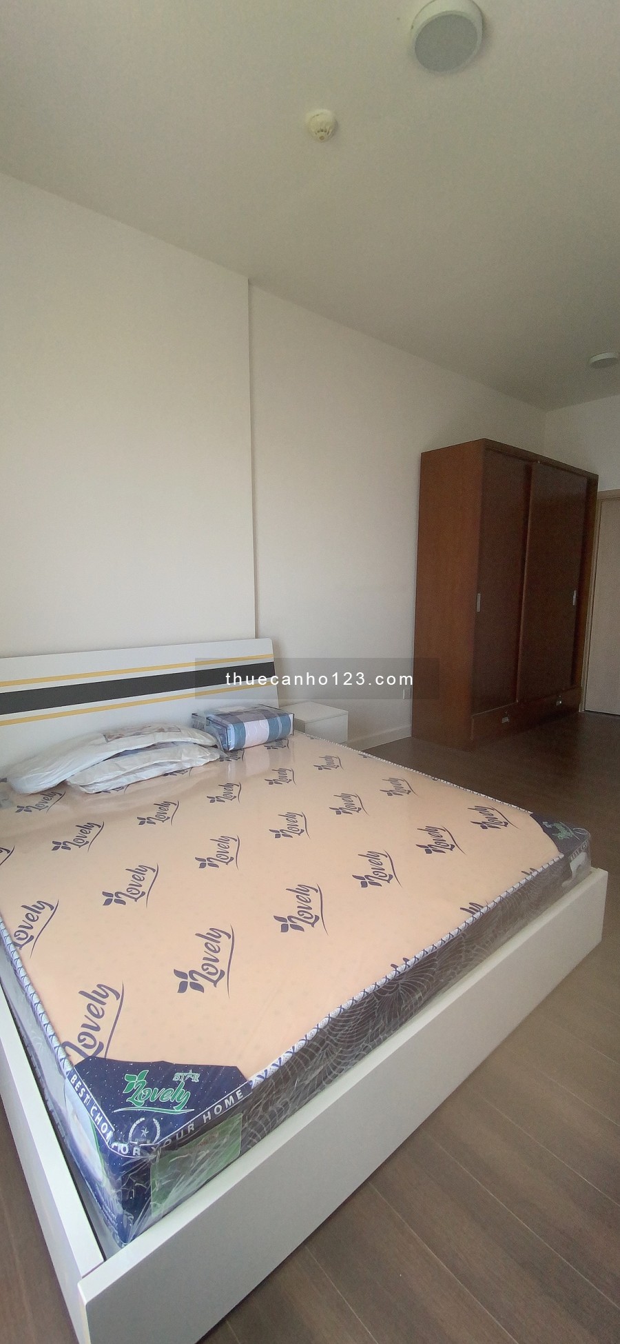 Chuyên cho thuê căn hộ the sun avenue ,2pn full nội thất , 14 triệu/tháng lh 0931359388 Ms hà