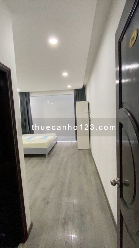 Tìm khách thuê căn hộ tầng trệt, giá 7 triệu, full nội thất tại quận Phú Nhuận