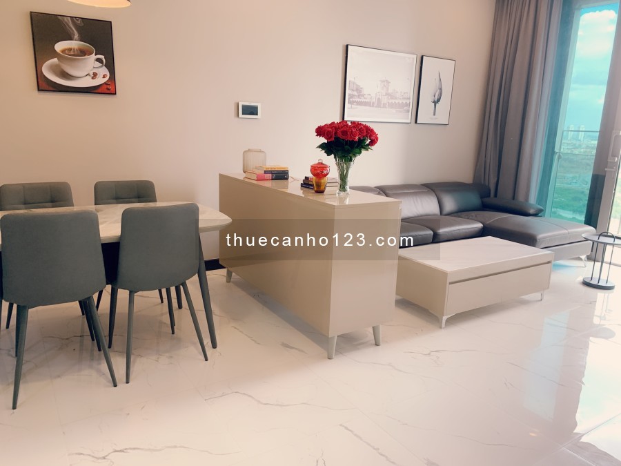 Cho thuê căn 2PN Full NT, Tầng cao, 93m2 tại Empire City