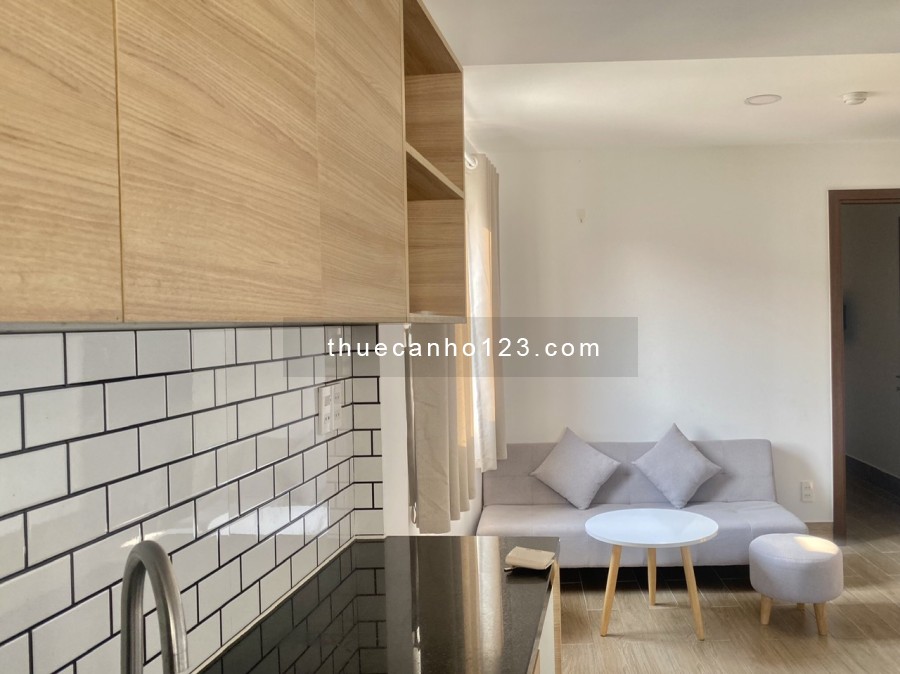 Căn hộ 1PN riêng, bếp riêng, 32m2, Full nội thất, bếp từ gần sát Lotte Quận 7