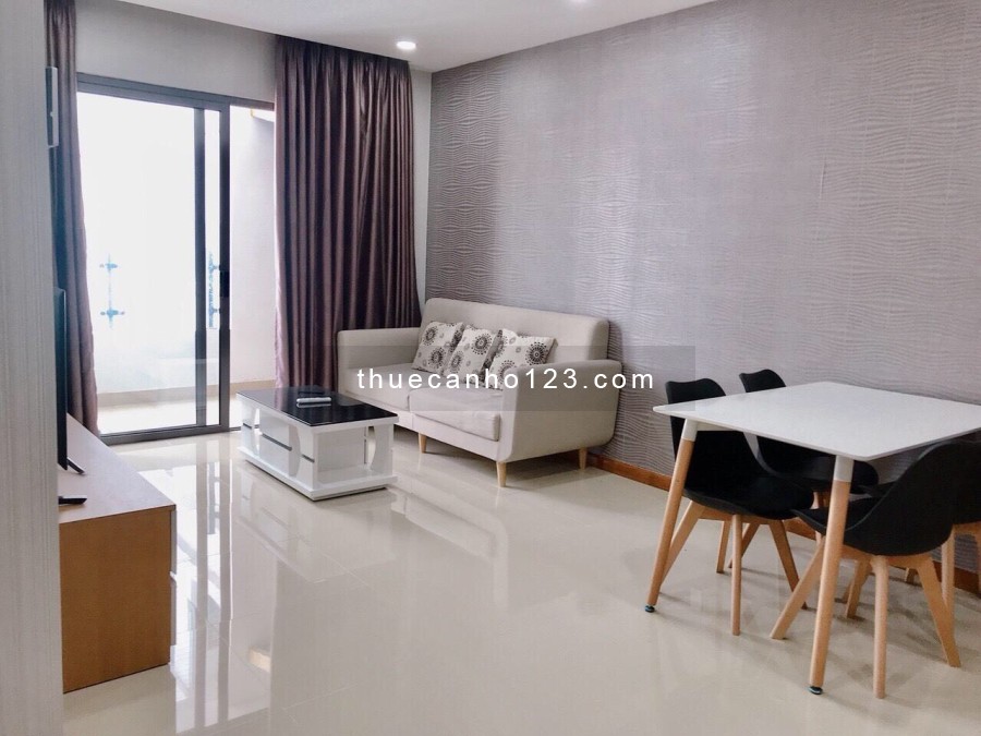 Cho thuê căn hộ 85m2 2 phòng ngủ quận Tân Bình, đầy đủ nội thất