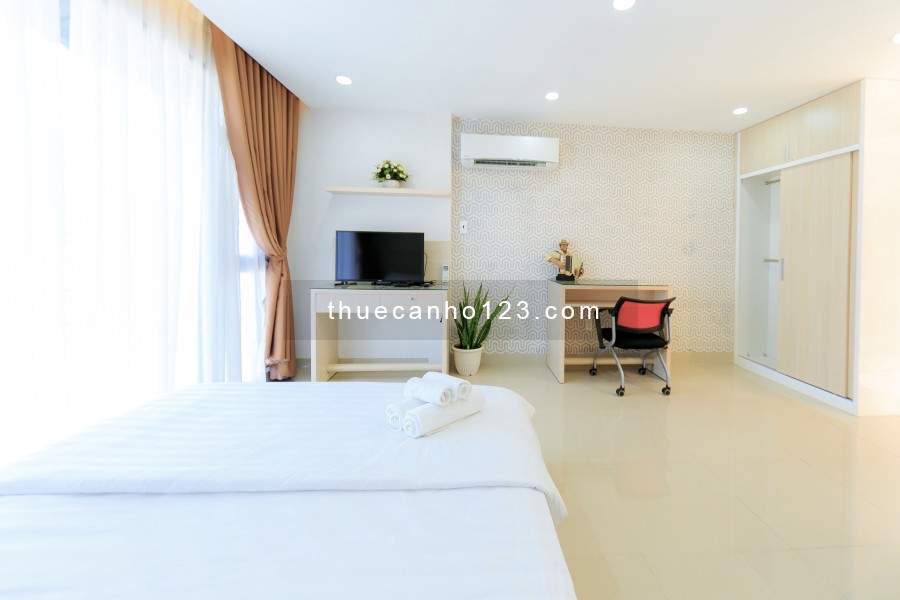 Căn hộ studio diện tích 30m2 - Full nội thất, Mới tại trung tâm Quận 1