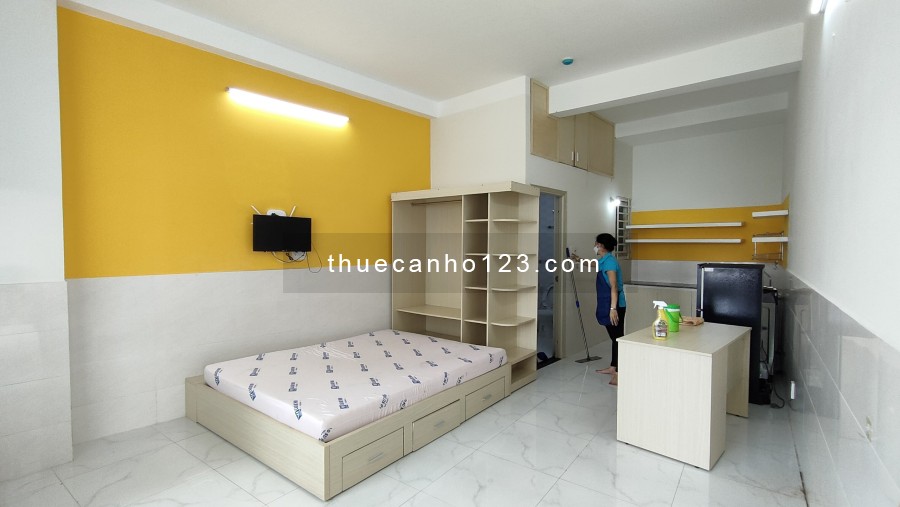 Căn hộ giá rẻ Quận 7 studio rộng rãi, FULL nội thất, máy giặt riêng, 29m2, gần LOTTE, cầu kênh tẻ...