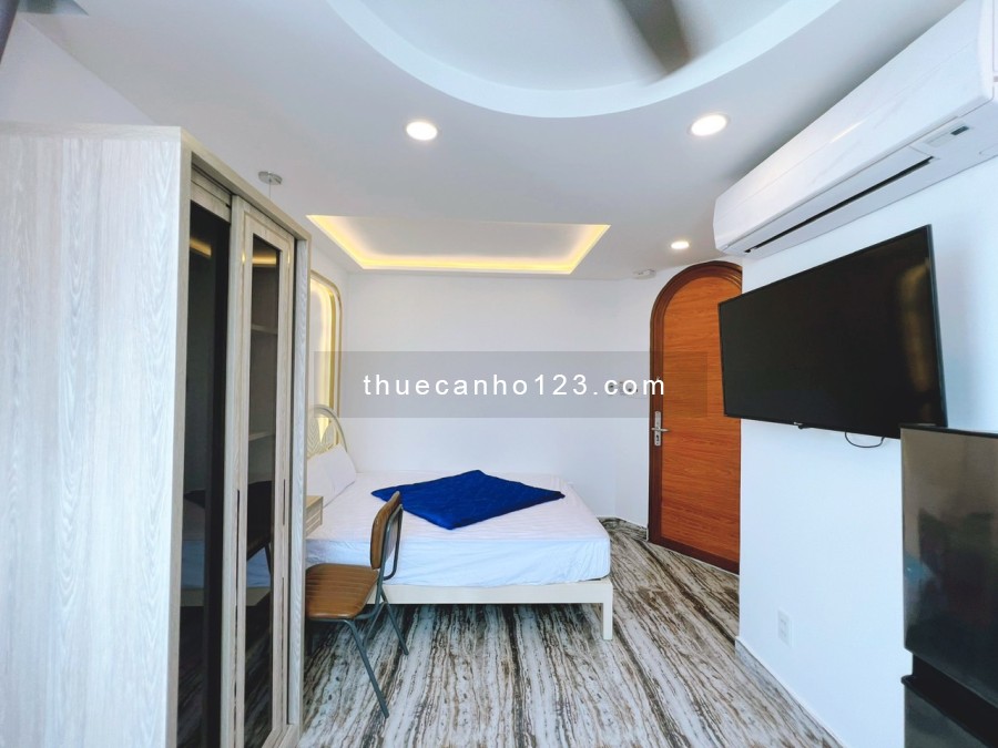 Penthouse Sân Siêu Rộng Ngập Nắng View Ngắm Toàn Thành Phố