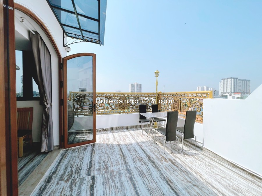 Penthouse Sân Siêu Rộng Ngập Nắng View Ngắm Toàn Thành Phố