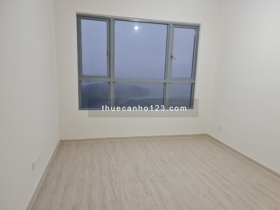 Căn hộ cho thuê 2PN tại chung cư cao cấp Palm Heights. View ngoại khu siêu đẹp