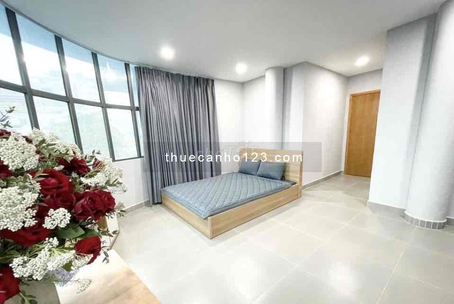 Căn Hộ Studio, Full Nội Thất, Ngay Cầu SG 2, View Landmark 81