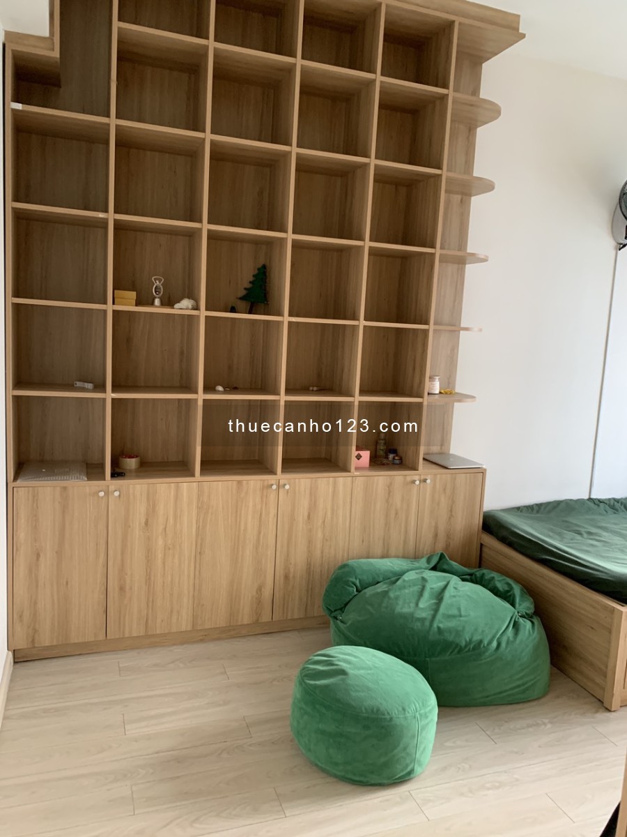 Chung cư Palm Heights cần cho thuê nhanh căn hộ 2 phòng ngủ, 2wc