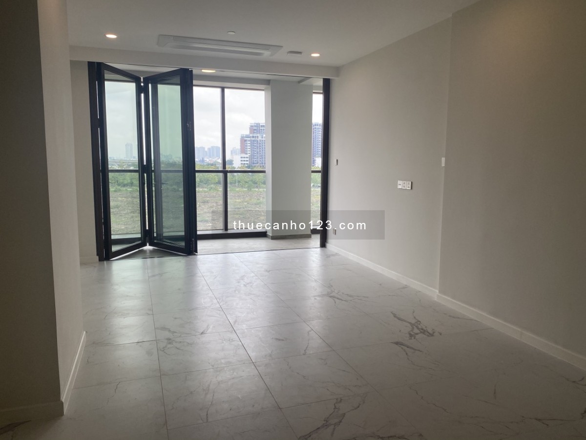 3PN cho thuê, Ban công đặc biệt 3 hướng, Diện tích 143m2 cc The Metropole