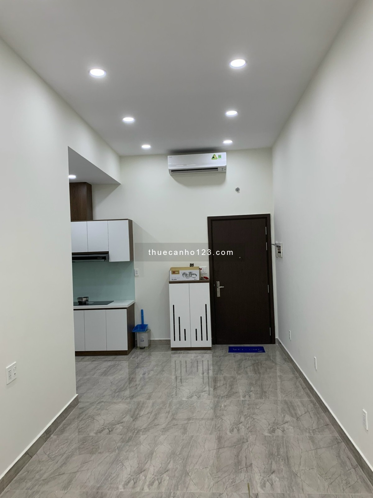 Office nhưng có ban Công - The Sun Avenue - 45m2 - 11tr