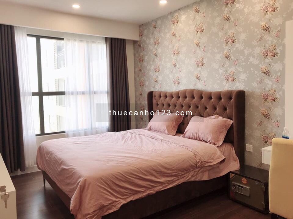 Cho thuê căn hộ cao cấp 2 phòng ngủ tại Chung cư The Sun Avenue