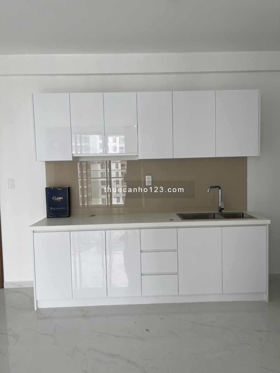 Cho thuê ngay căn hộ ở Dlusso, 71m2, NTCB, 12.5 triệu bao phí